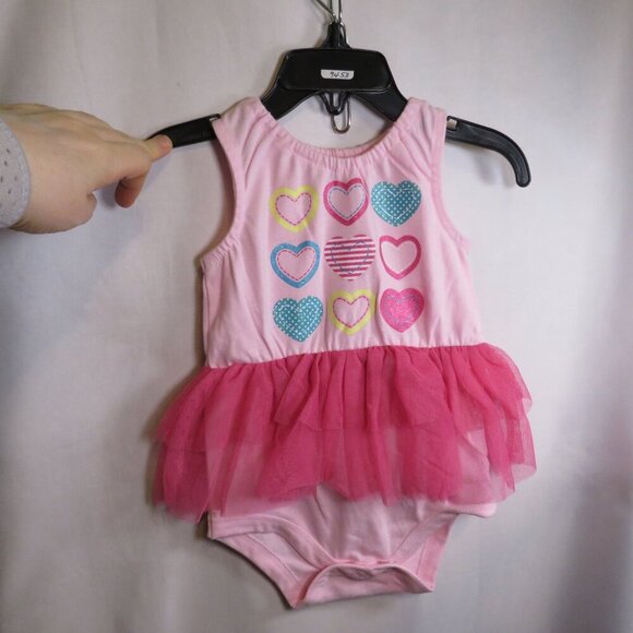 Baby Ballet Heart Bodysuit w tulle skirt attached Faded Glory glittered hearts - Picture 1 of 7